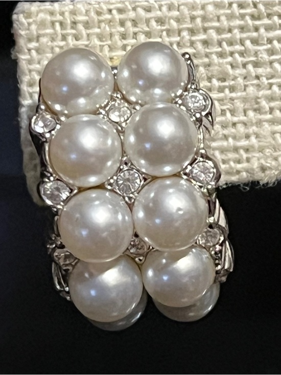 Swarovski Jewelry - Swarovski Crystals & Pearl Cluster Earrings
